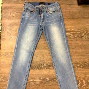 Lucky brand straight leg jeans